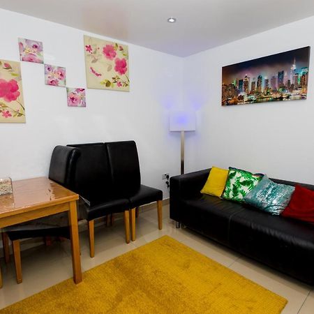 Comfortable Stay In Shirley, Solihull - Room 3 Exterior foto